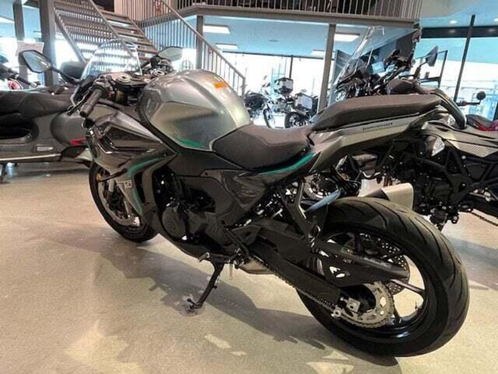 Benelli Tornado 550 (2025 - 26) (2)