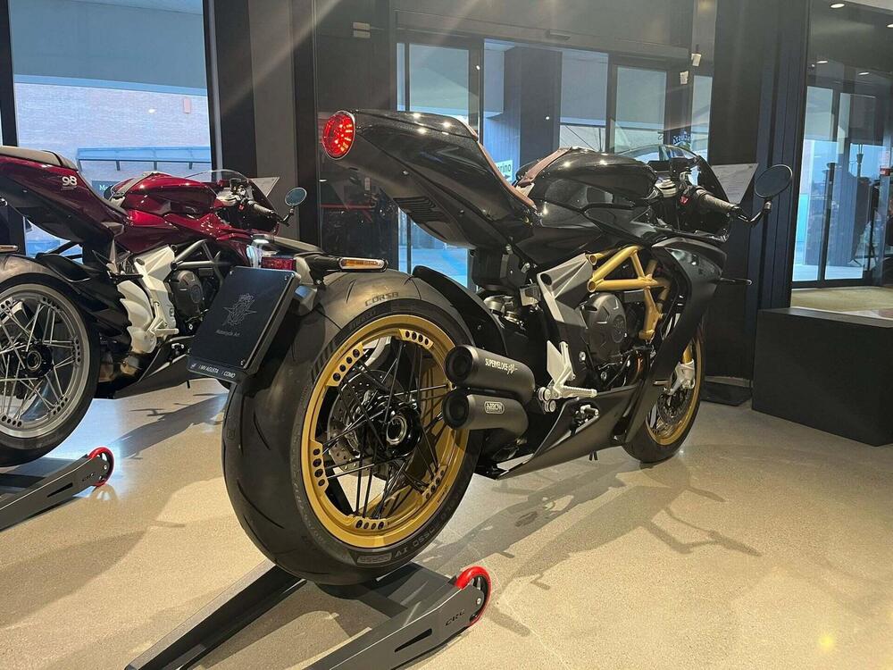 MV Agusta Superveloce 800 S (2021 - 25) (3)