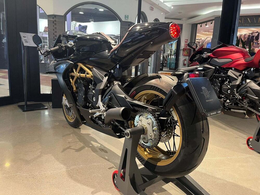 MV Agusta Superveloce 800 S (2021 - 25) (4)
