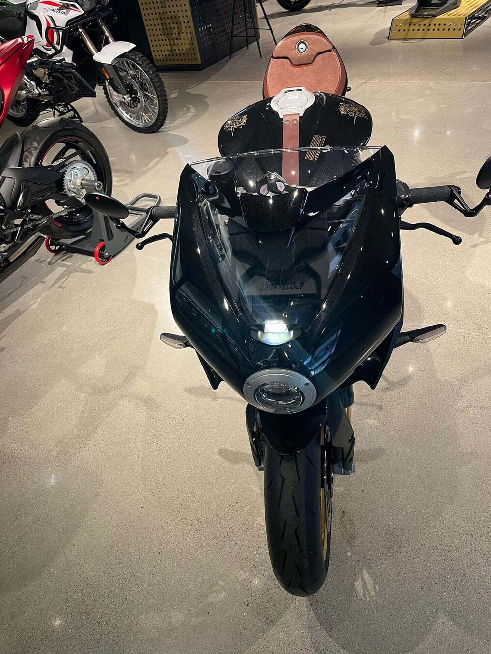 MV Agusta Superveloce 800 S (2021 - 25) (7)