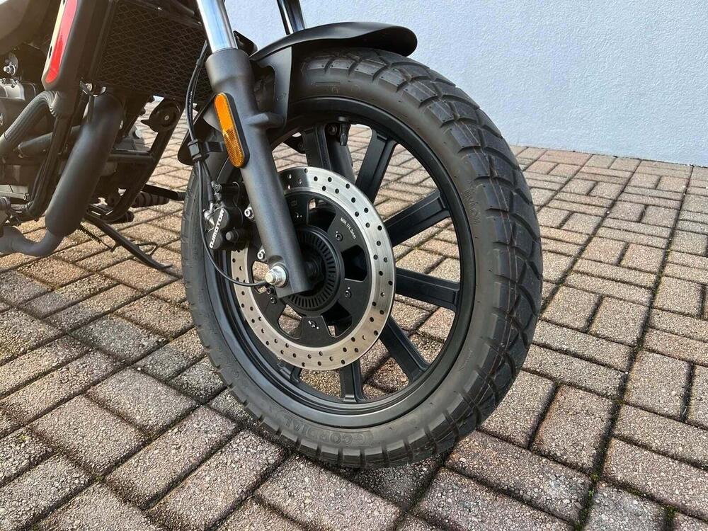 QJ Motor SRV 125 (2025 - 26) (3)