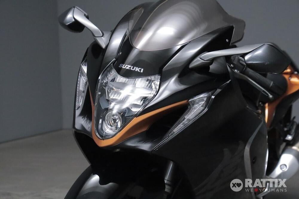 Suzuki GSX 1300 R Hayabusa (2021 - 24) (6)