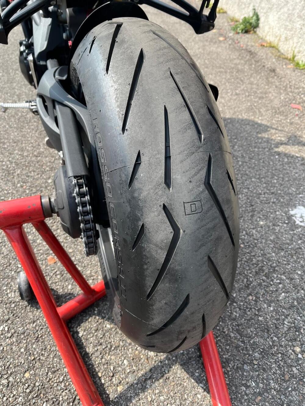 Triumph Speed Triple 1050 (2011 - 13) (8)