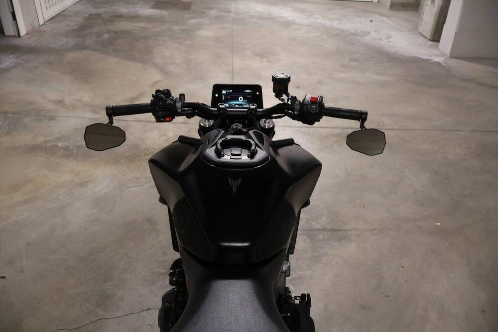 Yamaha MT-09 (2024 - 26) (8)