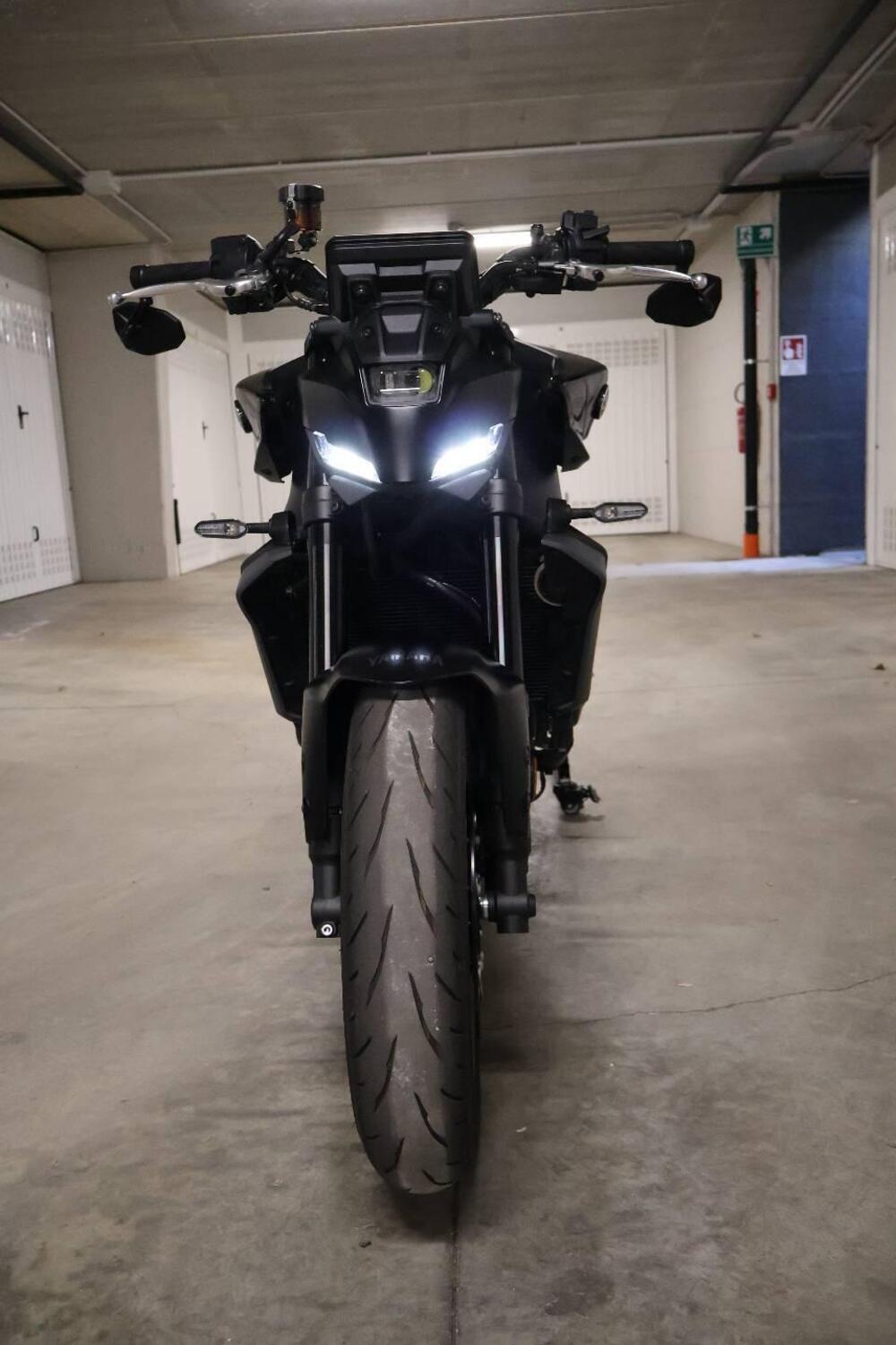 Yamaha MT-09 (2024 - 26) (9)