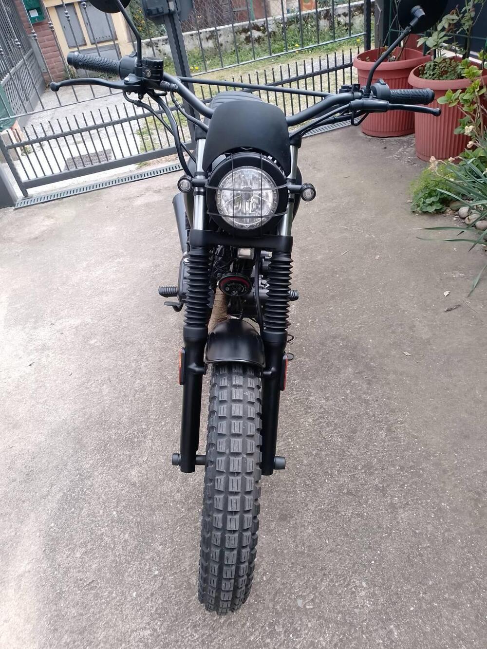 Brixton Motorcycles BX 125 X Scrambler EFI (2017 - 19) (3)