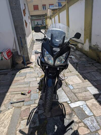 Suzuki V-Strom 650 (2008 - 11) usata