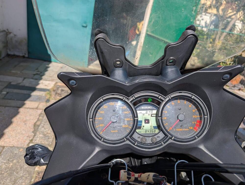 Suzuki V-Strom 650 (2008 - 11) (2)