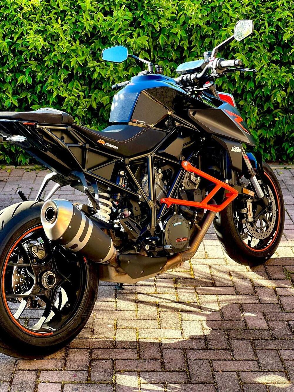 KTM 1290 Super Duke R (2019)