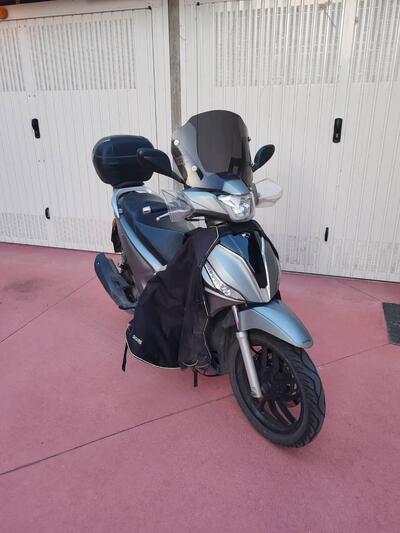 Kymco People 125i S ABS (2024 - 26) usata