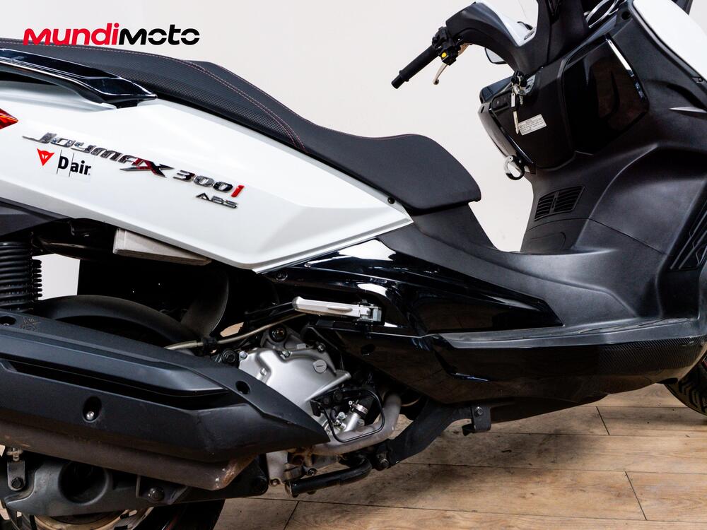 Sym Joymax 300 i ABS (2012 - 18) (4)