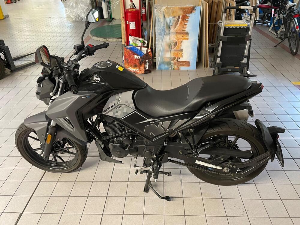 Sym SymNH 125 Xcion (2021 - 25) (2)