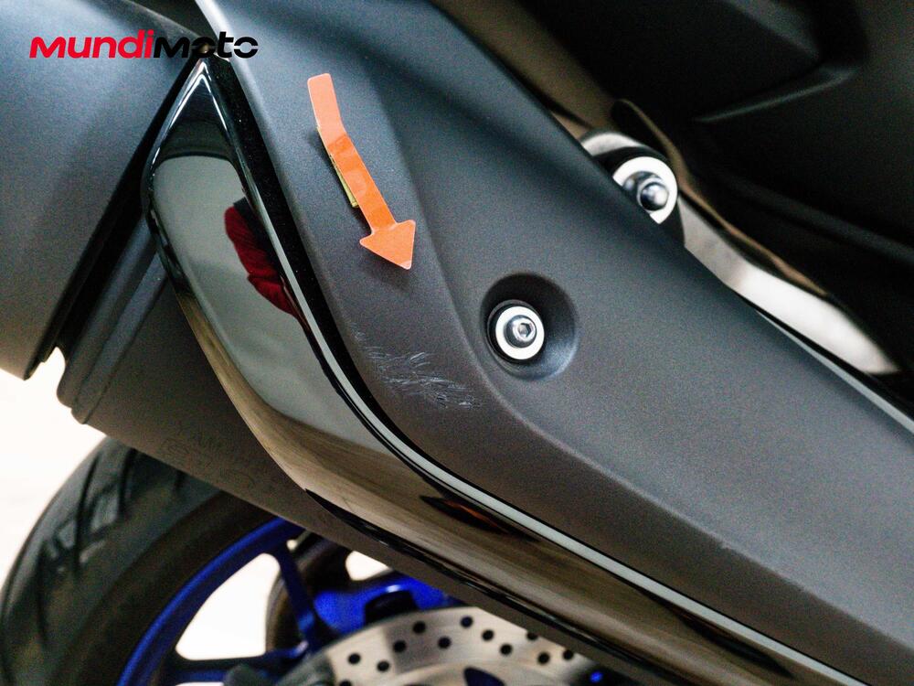 Yamaha T-Max 560 Tech Max (2025 - 26) (14)