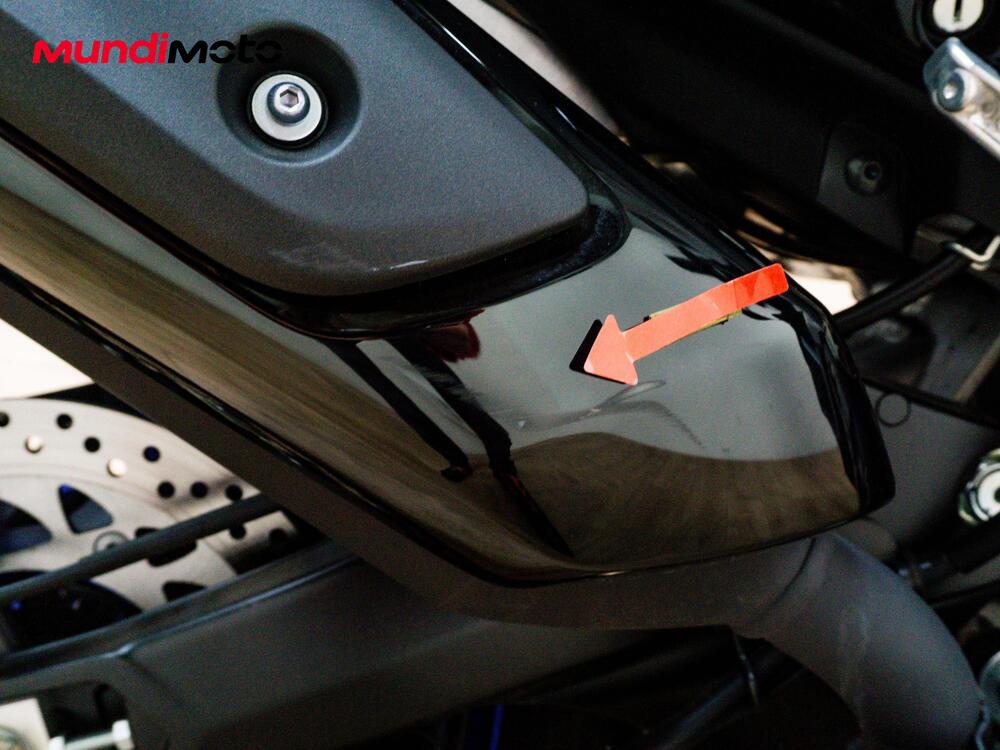 Yamaha T-Max 560 Tech Max (2025 - 26) (16)