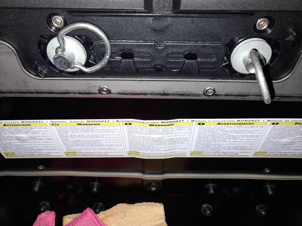 Coppia borse rigide GIVI trekker dolomiti (3)