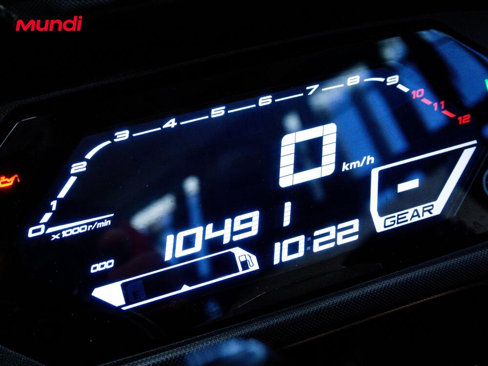 Yamaha Tracer 7 GT (2025 - 26) (12)