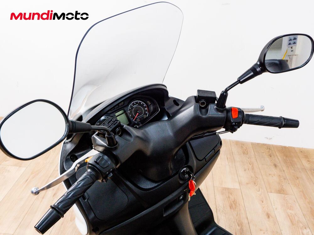 Suzuki Burgman UH 200 (2006 - 12) (11)