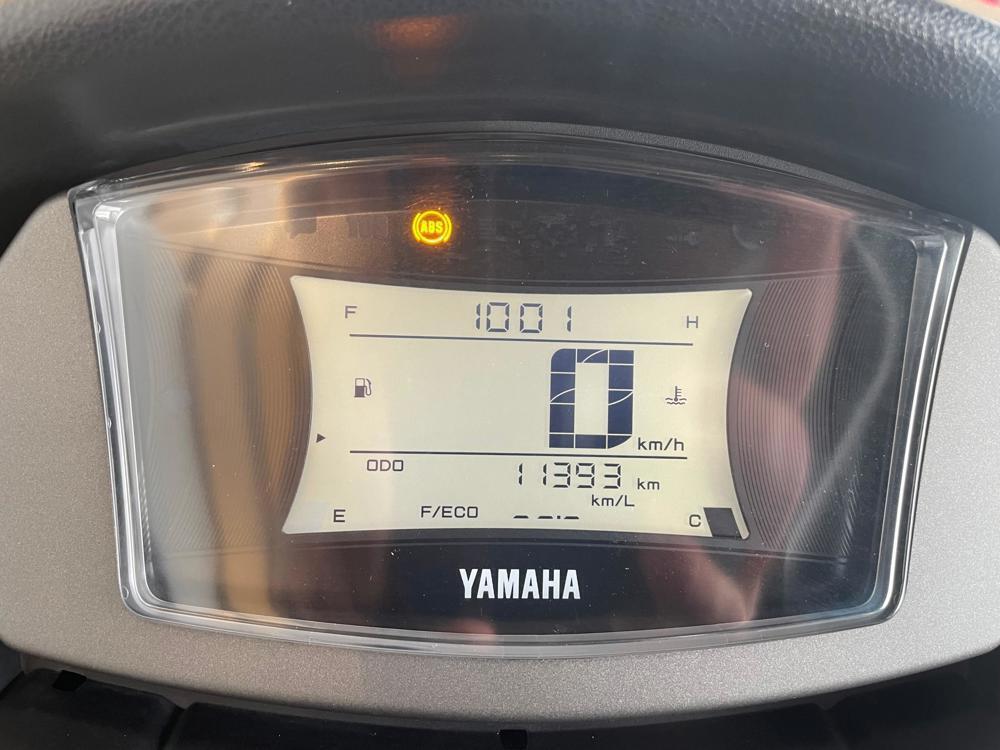 Yamaha N-Max 155 (2022 - 25) (2)