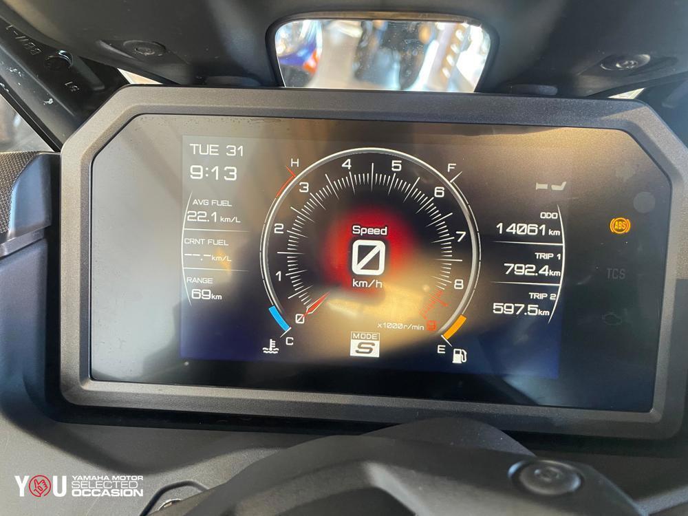 Yamaha T-Max 560 (2022 - 24) (2)