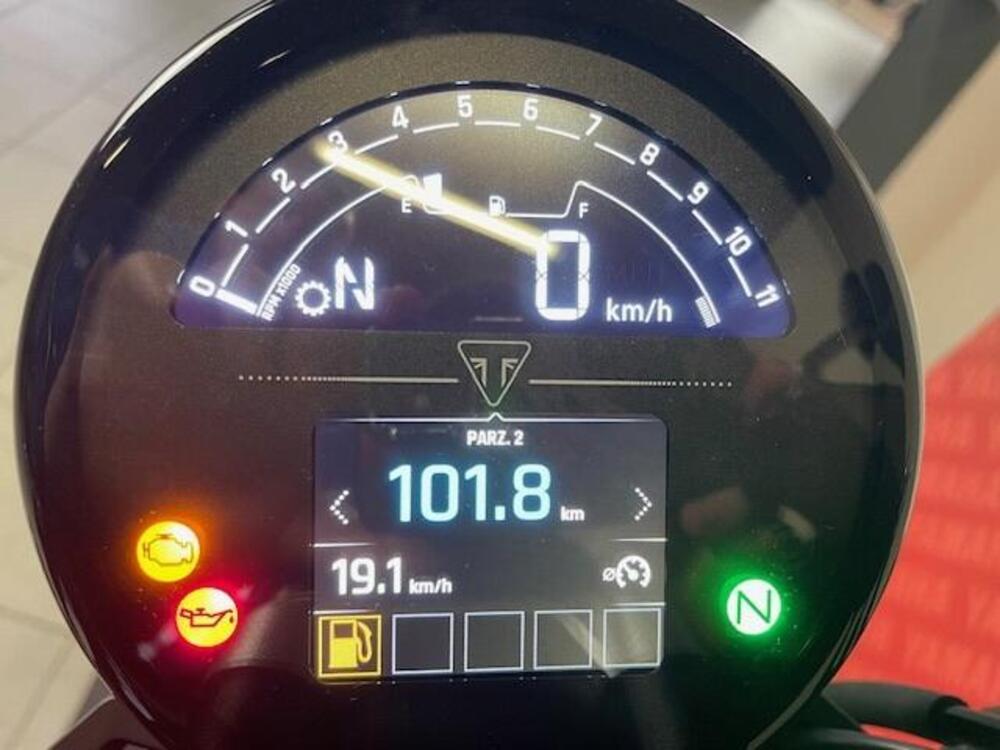 Triumph Trident 660 (2025) (5)