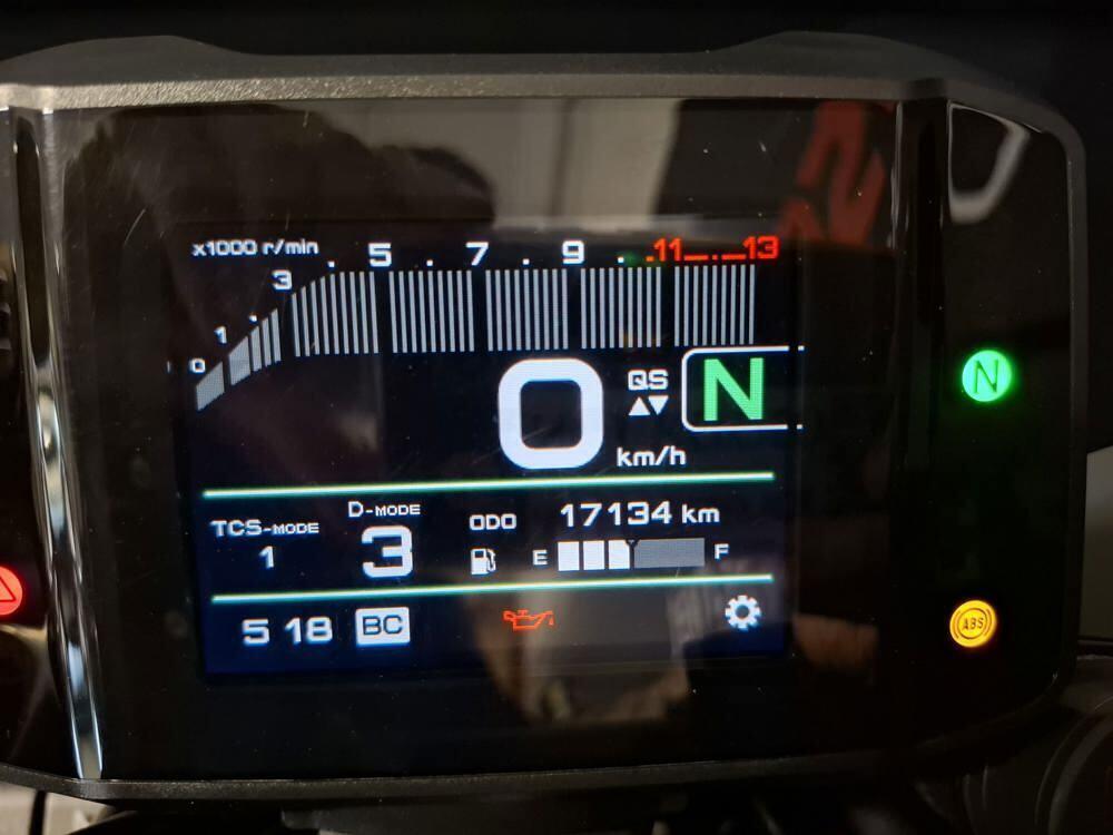 Yamaha MT-09 (2021 - 23) (7)