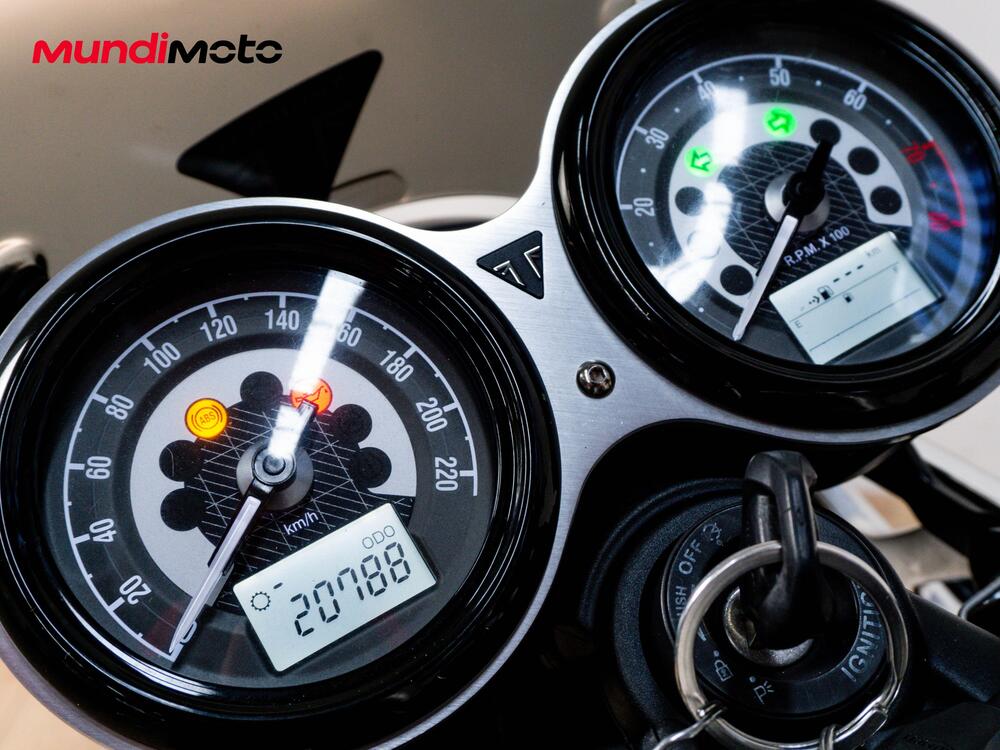 Triumph Speed Twin 1200 (2025 - 26) (10)