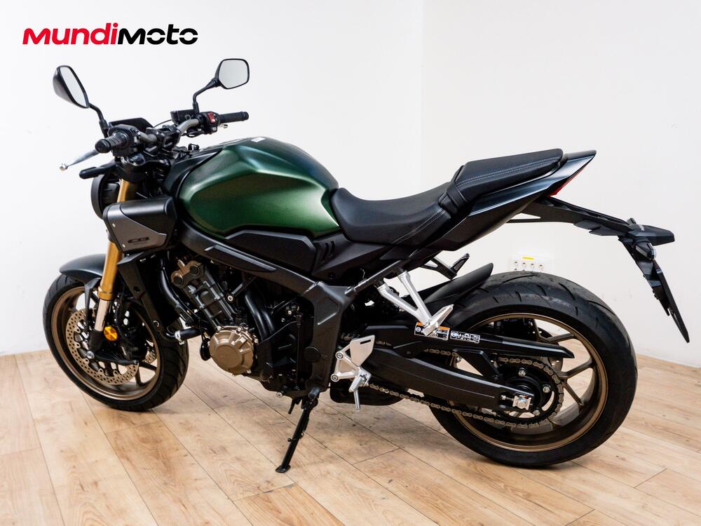 Honda CB 650 R E-Clutch (2024 - 26) (6)