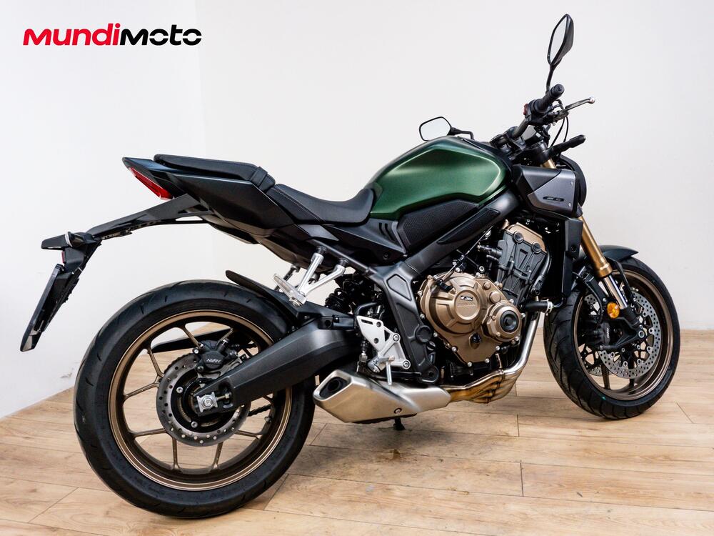 Honda CB 650 R E-Clutch (2024 - 26) (2)