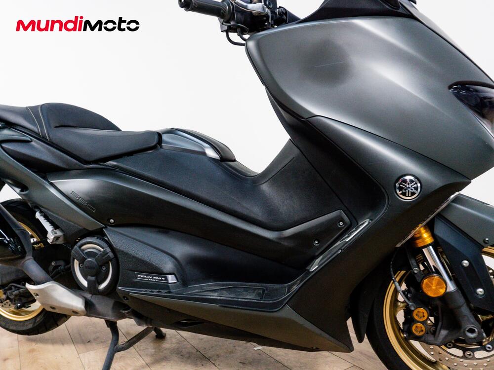 Yamaha T-Max 560 Tech Max (2020) (5)