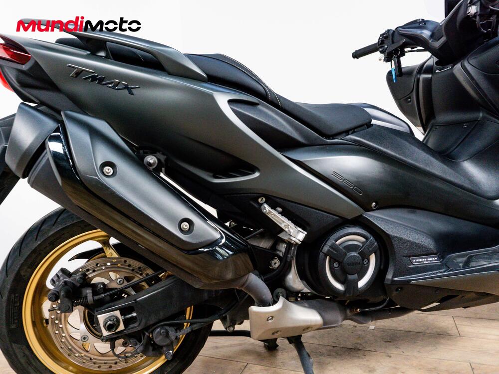 Yamaha T-Max 560 Tech Max (2020) (4)