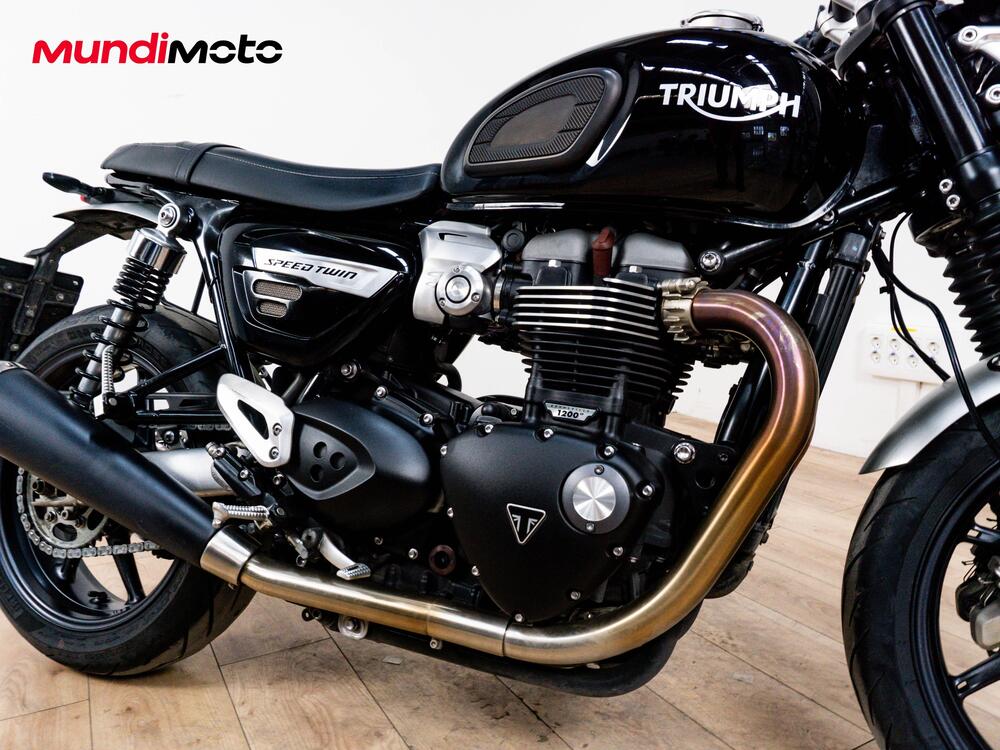 Triumph Speed Twin 1200 (2025 - 26) (5)