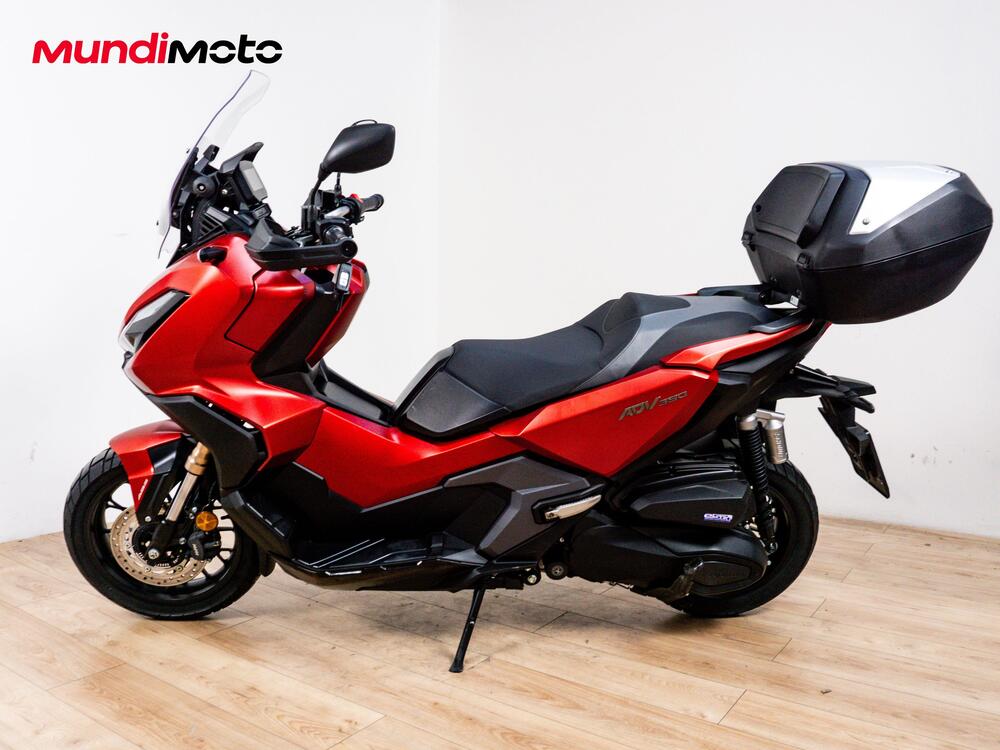 Honda ADV 350 (2022 - 24) (6)