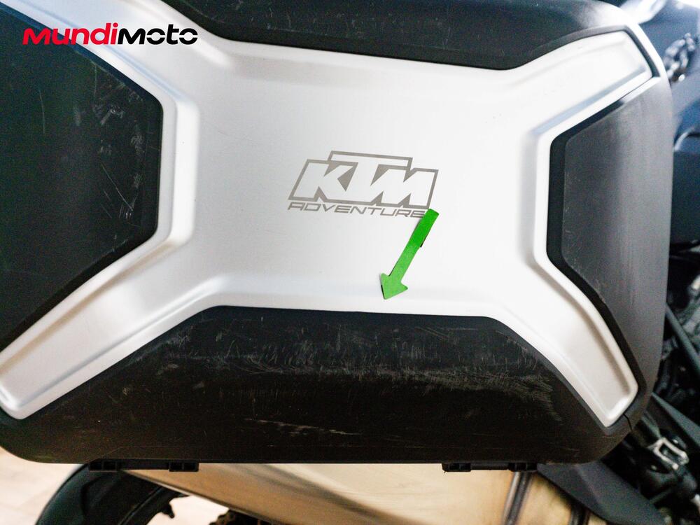 KTM 1290 Super Adventure S (2021) (12)