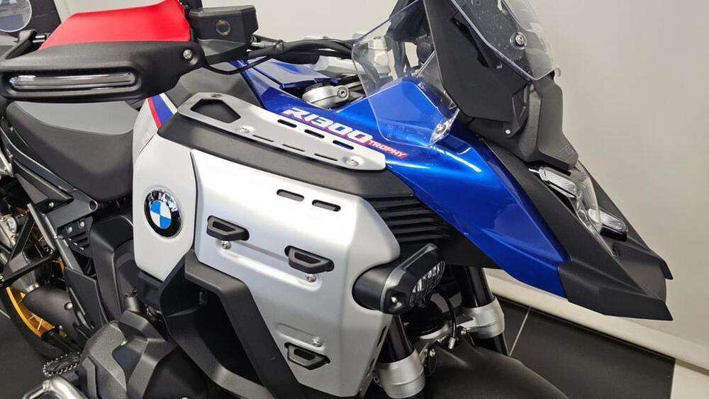 Bmw R 1300 GS Adventure Trophy (2025 - 26) (3)