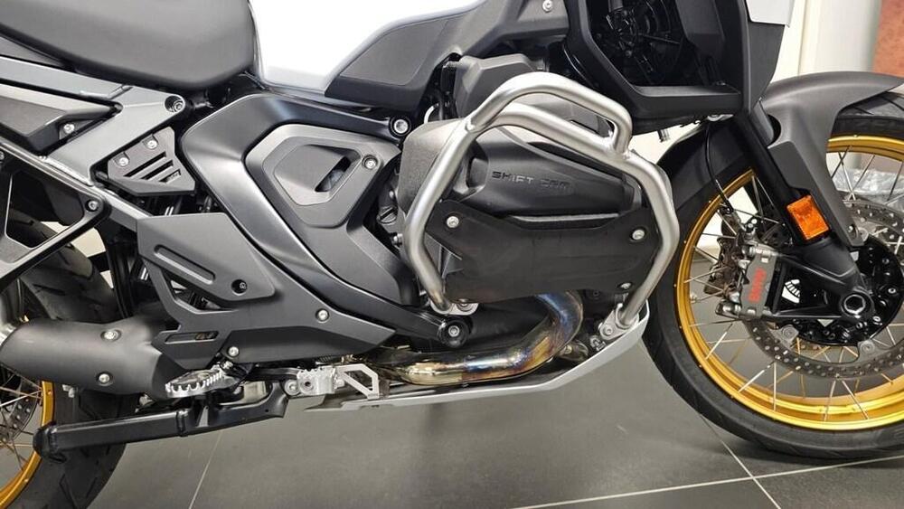 Bmw R 1300 GS Adventure Trophy (2025 - 26) (6)