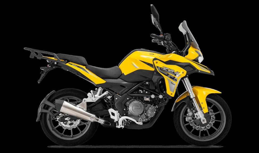 Benelli TRK 251 (2022 - 25) (4)