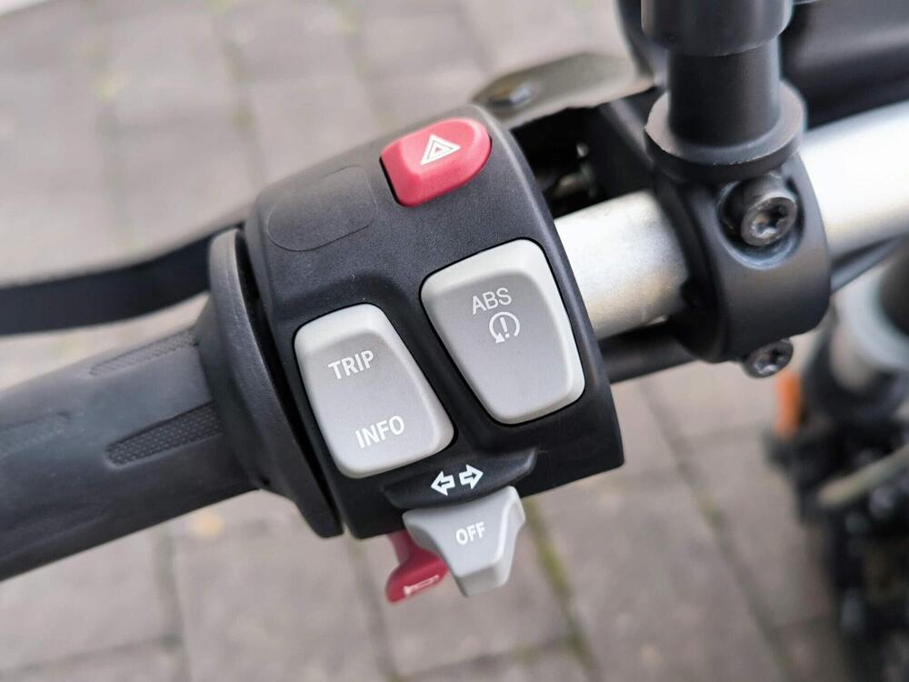 Bmw R nineT 1200 Pure (2017 - 20) (7)