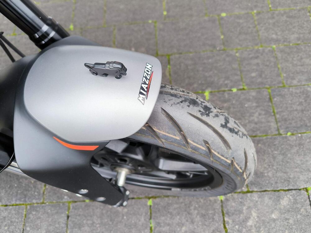 Benelli Leoncino 125 (2022 - 25) (8)