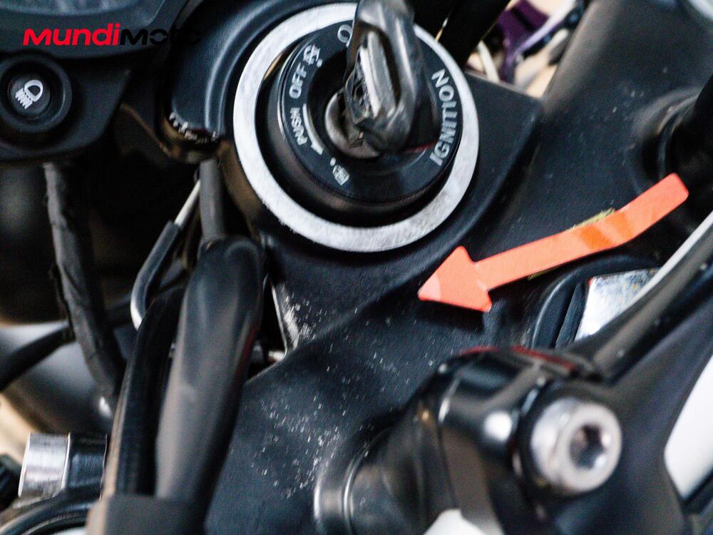 Triumph Street Scrambler 900 Gold Line Edition (2021 - 23) (16)