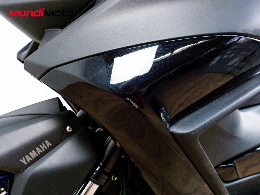 Yamaha T-Max 560 Tech Max (2025 - 26) (13)