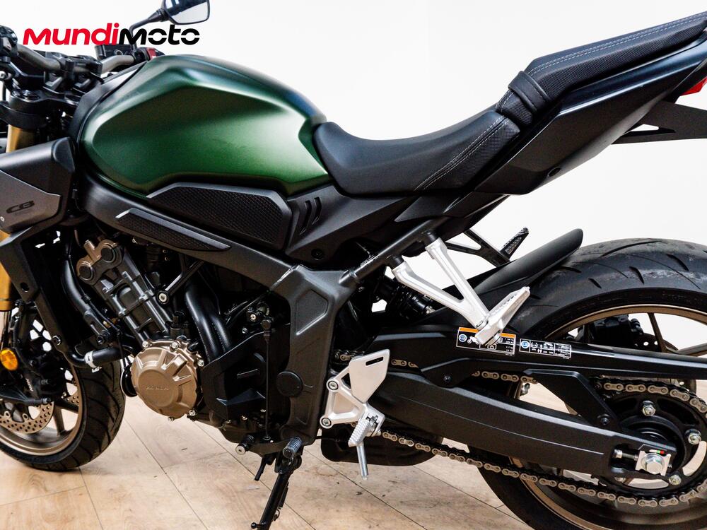 Honda CB 650 R E-Clutch (2024 - 26) (10)