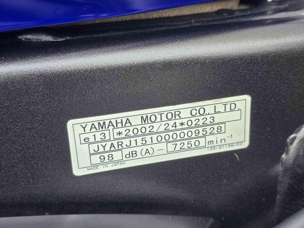 Yamaha YZF R6 (2008 - 09) (25)