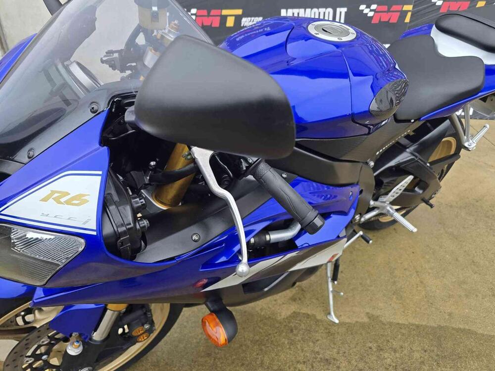 Yamaha YZF R6 (2008 - 09) (10)
