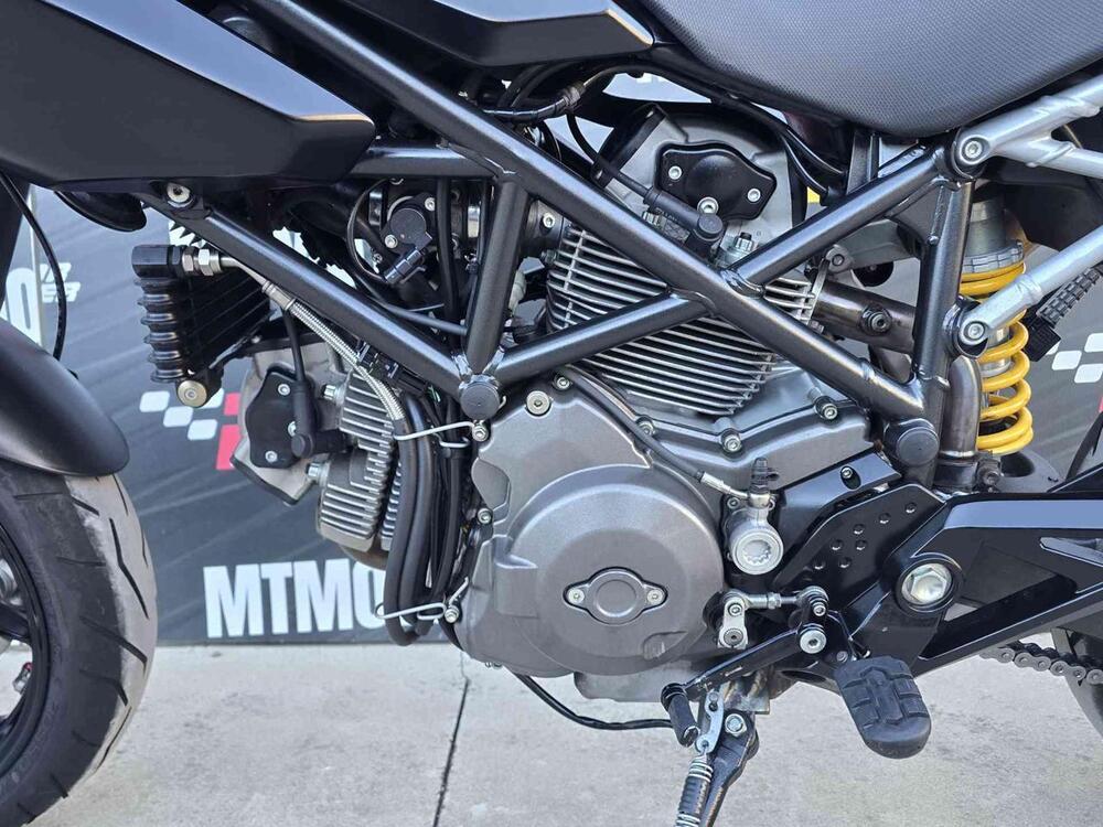 Ducati Hypermotard 796 (2012) (8)