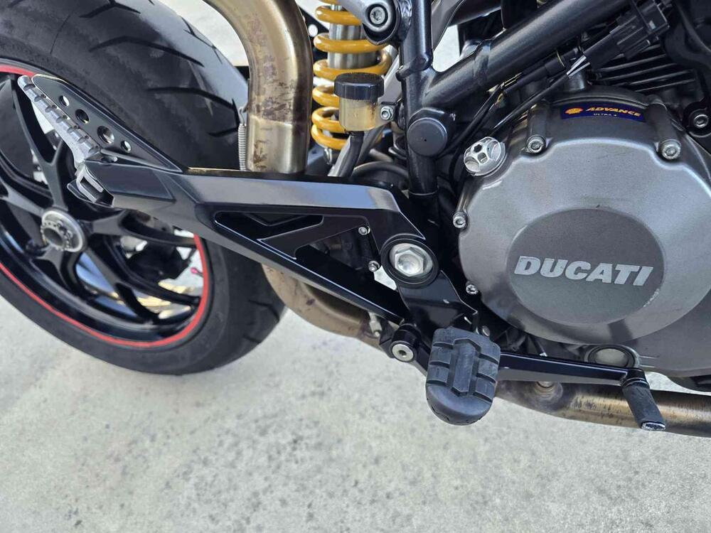 Ducati Hypermotard 796 (2012) (9)