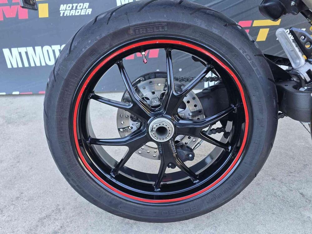 Ducati Hypermotard 796 (2012) (16)