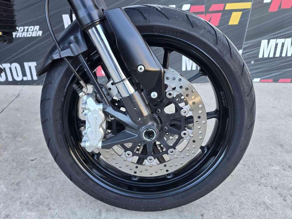 Ducati Hypermotard 796 (2012) (11)