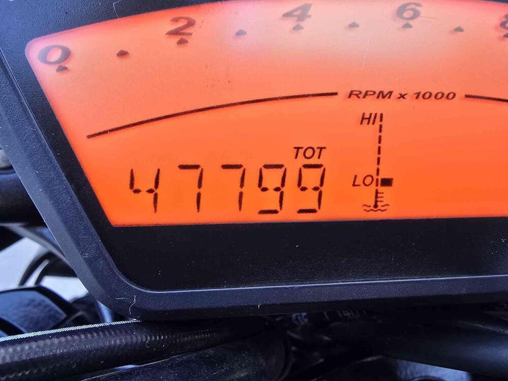 Ducati Hypermotard 796 (2012) (30)