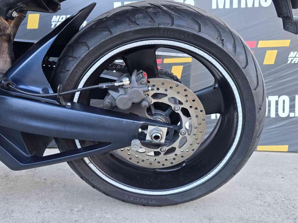 Yamaha MT-01 (2005- 11) (14)