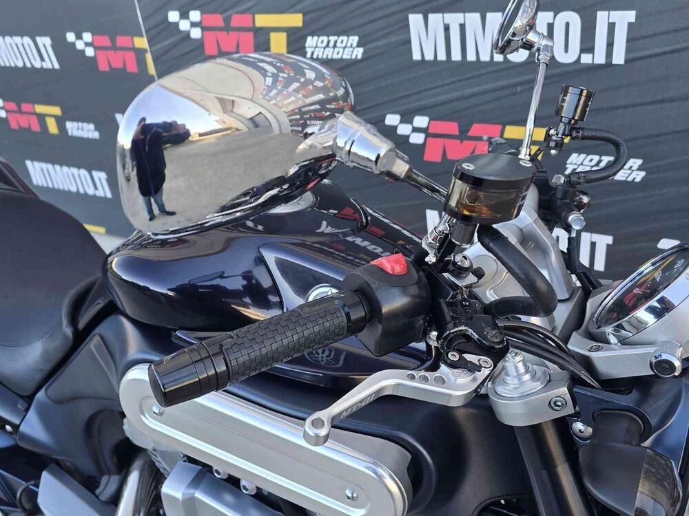 Yamaha MT-01 (2005- 11) (20)